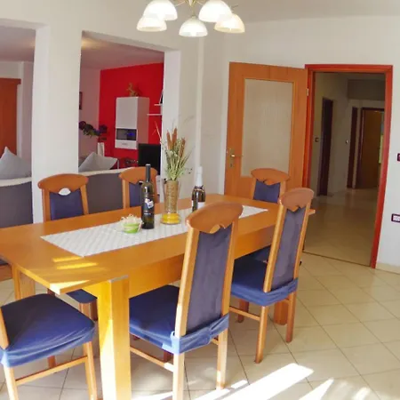 Premium In Barban With Private Pool شقة *